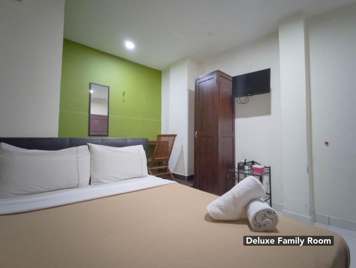 Отель V'La Heritage Melaka Экстерьер фото