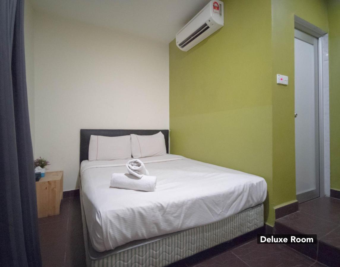 Отель V'La Heritage Melaka Экстерьер фото
