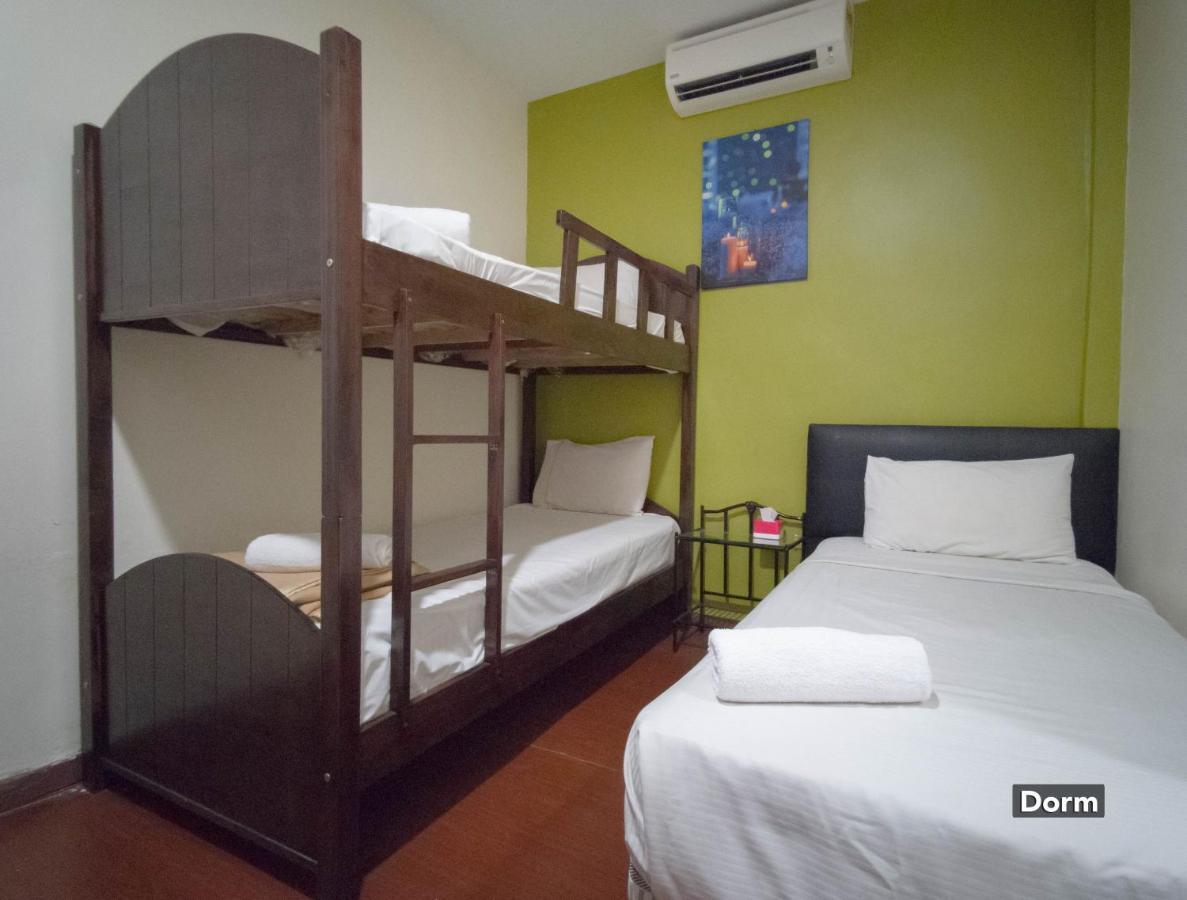 Отель V'La Heritage Melaka Экстерьер фото