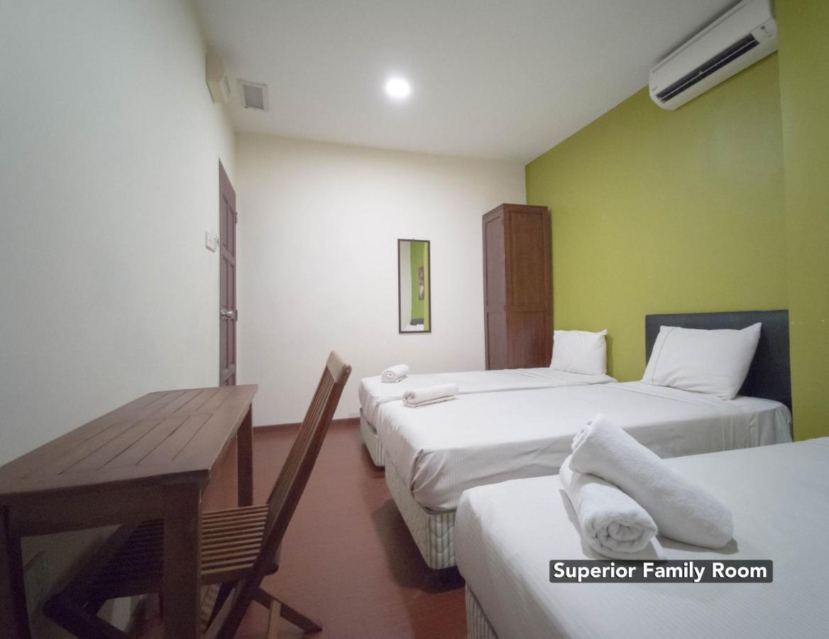 Отель V'La Heritage Melaka Экстерьер фото